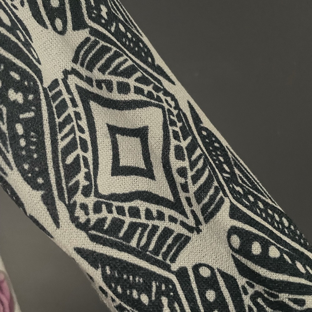 SI-IAE CHIC Blouse, two design print.very original! - Picture 4 of 6